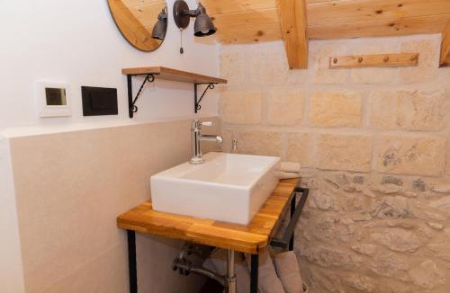 Lozisca House | Stone house Sprtini-Brač
