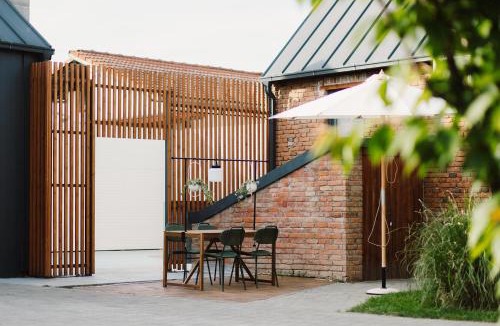 Velika Gorica Apartment | Guest House 'Kućica' with courtyard near Zagreb Airport, Velika Gorica