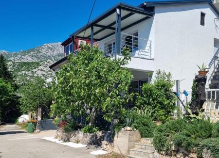 Karlobag Apartment | Apartmani 'Cvit'