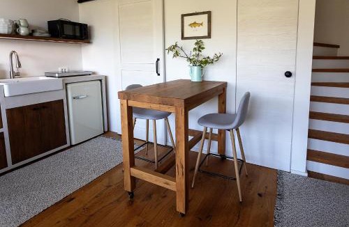 Dolenjske Toplice House | Riverview cabin
