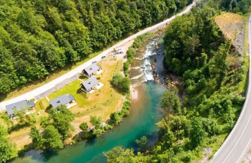 Hrib pri Hinjah Ski Chalet | Riverside Resort Stari Malni Kolpa