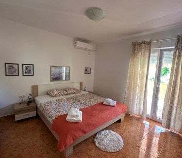 Palit House | Apartments and Rooms Markovski