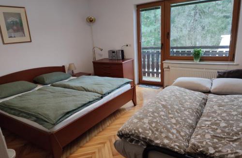 Zgornje Jezersko House | Hiša Jezersko