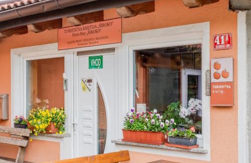 Tolmin House | Turistična kmetija Široko
