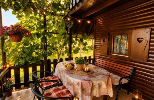 Duga Resa House | Mreznicka Idila resort- 3 riverside tiny houses with pool&jacuzzi