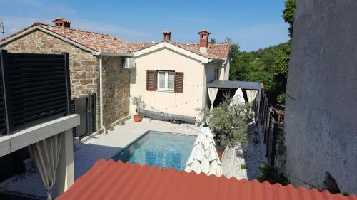 Gracisce Villa | Villa Nostalgia - with private heated pool, jacuzzi and sauna