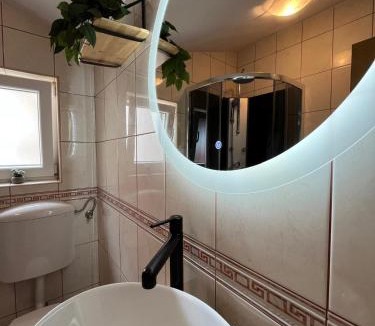 Oklaj Villa | Didov kameni dvor-Stone House&Jacuzzi
