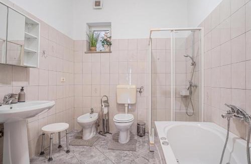 Koper Apartment | Serene Retreat Apartments