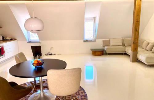 Ljubljana Old Town Apartment | Castle view Terrace AC apartment