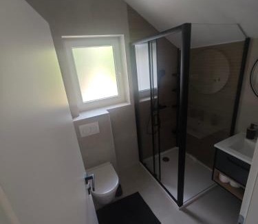 Licko Lesce House | Guesthouse Gacka idila