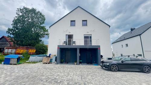 Postojna House | Villa AMULET - Spacious 3BR Villa near Postojna Cave
