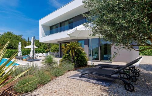Marsici House | Beach Front Home In Malinska