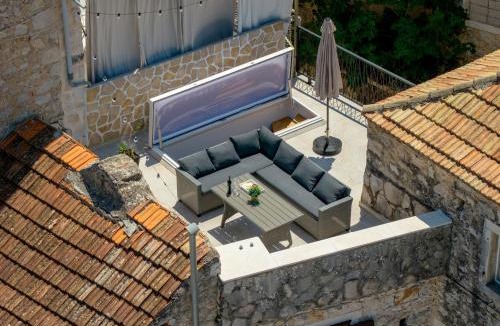 Pitve House | Rooftop Terrace Hideaway in Pitve, Hvar - Stone House Pino
