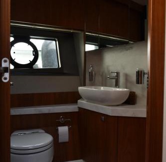 Opatija Boat Rental | Motor yacht Sunseeker Manhattan 52