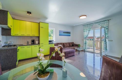 Milcetici Villa | Holiday home Ore