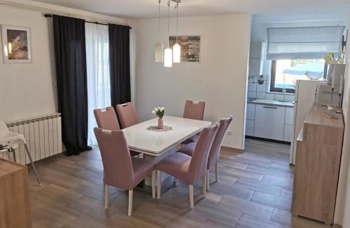 Polje Cepic Apartment | Family-friendly apartments with swimming pool Cepic, Central Istria - Sredisnja Istra - 11636