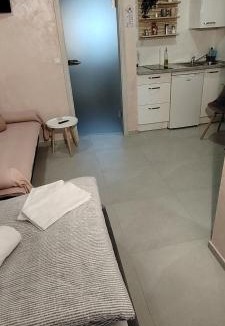 Mavcice Apartment | Mini wellness studio-near the airport