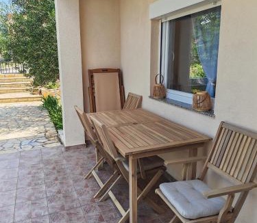 Gornji Karin Apartment | Astra Maris