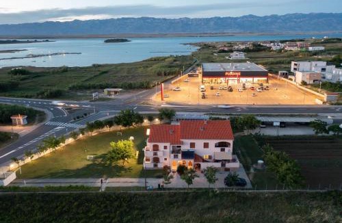 Privlaka Apartment | Apartments Armitage