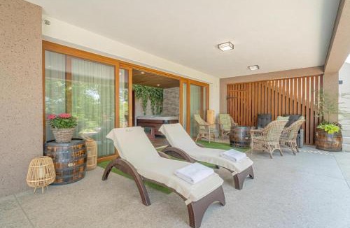 Tisina Villa | Villa Vinita w/Jacuzzi & Sauna near Thermal Spa - Happy Rentals