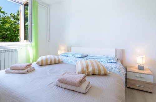 Koper Apartment | Apartma Istrsko zavetje pri Kopru - Istrian Hideaway Apartment Near Koper