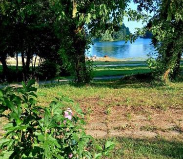 Drnje House | Kuća za odmor Na jezeru, Šoderica - Fenced Yard & Pet friendly holidayhouse
