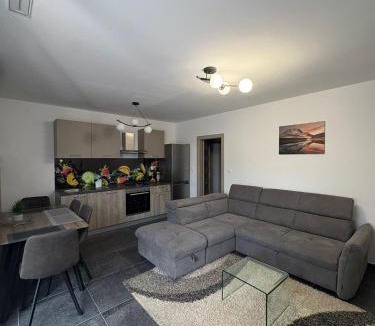 Duga Resa Apartment | Apartmani HeManoS