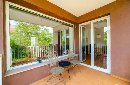 Siska District Apartment | Manti Apartment