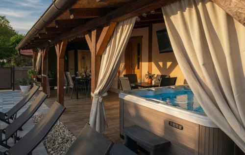 Kutina House | Stunning Home In Kutina With Sauna