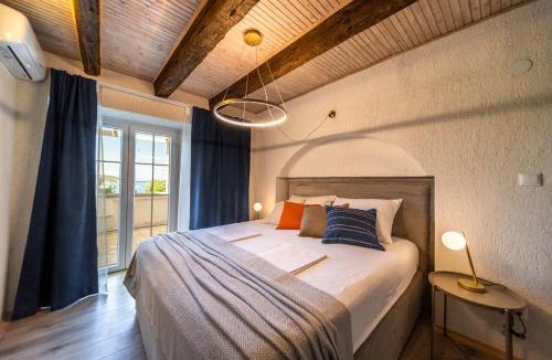 Supetarska Draga Apartment | Beach Suite Nina
