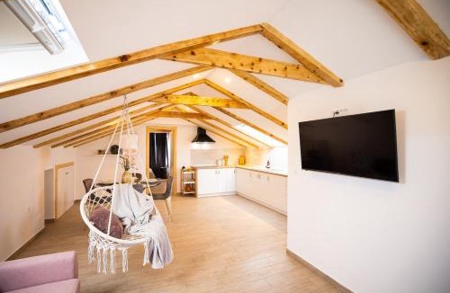 Poljica Apartment | Villa Coleum - with pool and hot tub