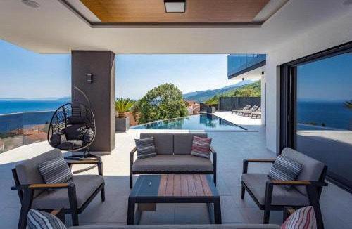Pobri Villa | Villa Platinium