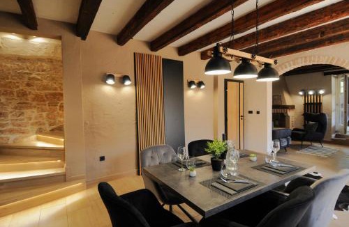 Markovac Villa | Villa Angelina - design stone house in Markovac