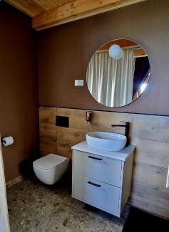 Crnice House | Pinja gozdne hiške