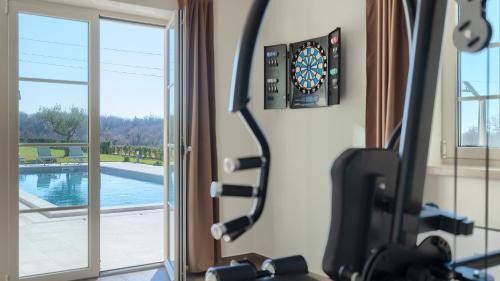 Tinjan Villa | Beautiful villa Jurasi with outdoor pool in Tinjan