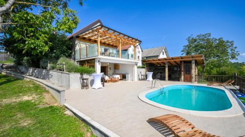 Visoko Villa | Holiday House Visoko by Villas Guide