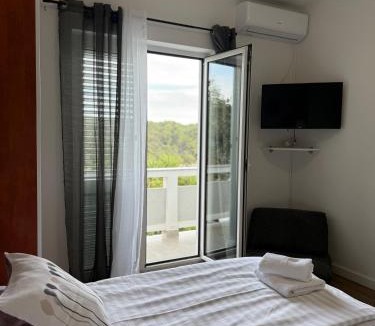 Suha Punta Apartment | Guesthouse Kurelic Rab