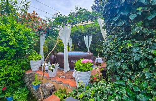 Brulo House | Casa Bella