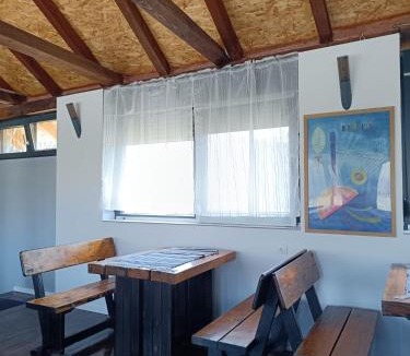 Cove Parja House | MORLAK - Guest House - Restaurant - Gated parking