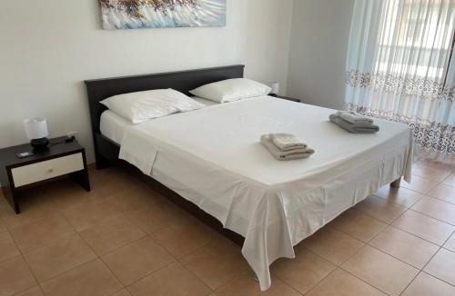 Vantacici Apartment | Apartments with parking space Vantacici, Krk - 5566
