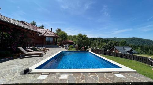 Kupjak Villa | Rustic villa Roza with outdoor pool in Kupjak