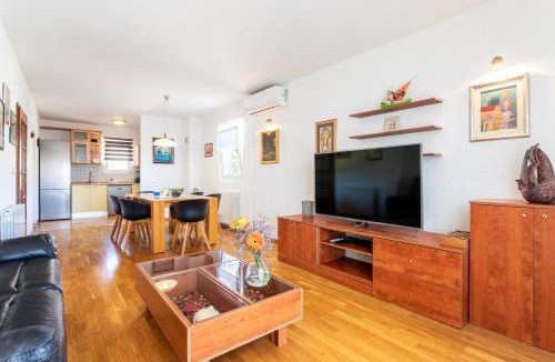 Slatine House | Villa Dome