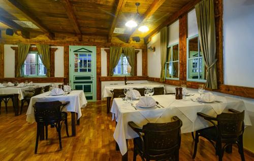 Delnice Hotel | Hotel Risnjak