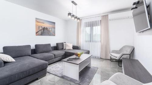 Bibali Villa | Modern villa Bibali Istra with pool in Buje