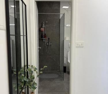 Vinkovci Apartment | Apartman Dukat- Luksuzna novogradnja u srcu Vinkovaca s parkingom