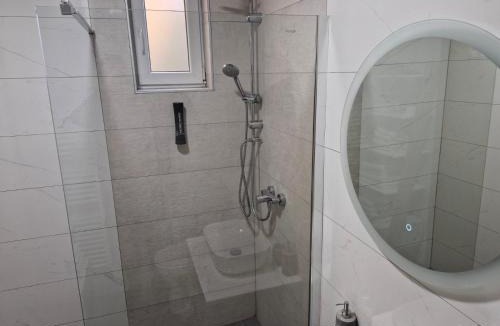 Osijek Apartment | Apartman Vinyl - self check-in