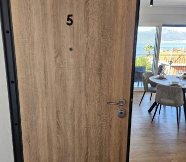 Businci Apartment | Luxury apartments Nicole 2