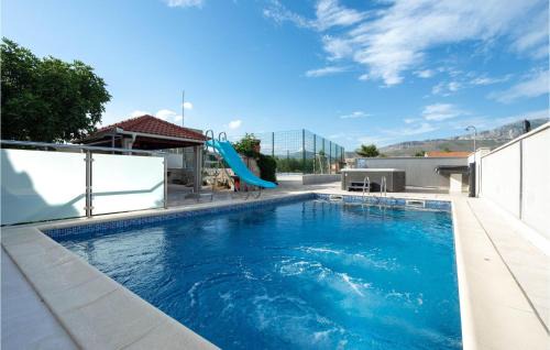 Kamen Apartment | Stunning Apartment In Split