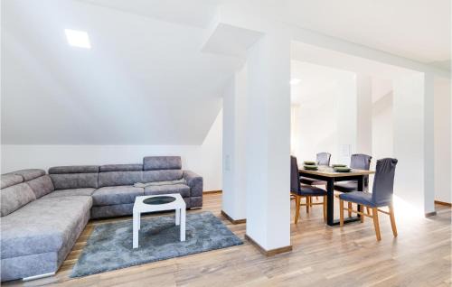 Desinic House | Lovely Home In Pregrada With Sauna