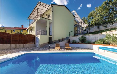 Sarsoni Apartment | Beach Front Apartment In Matulji